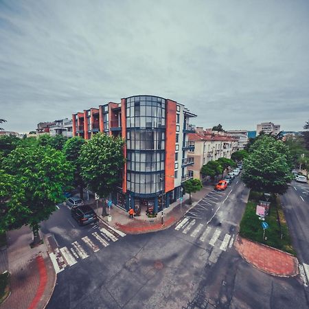 City Center Apartments Kurdzhali Ngoại thất bức ảnh
